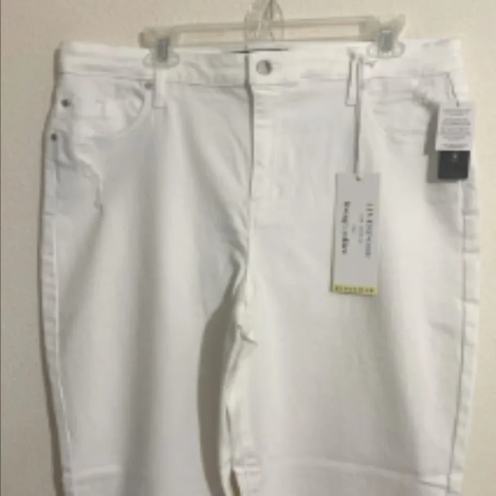 LIVERPOOL The Crop Straight Distressed Denim Jean Pants Women's Size 16/33
